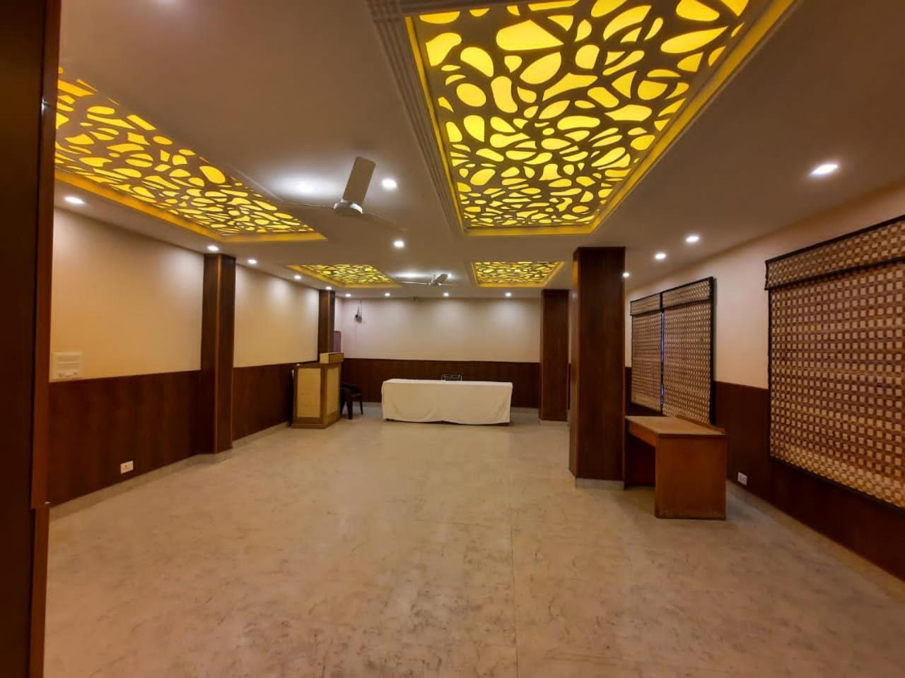 Basera Hotel 穆索里 外观 照片