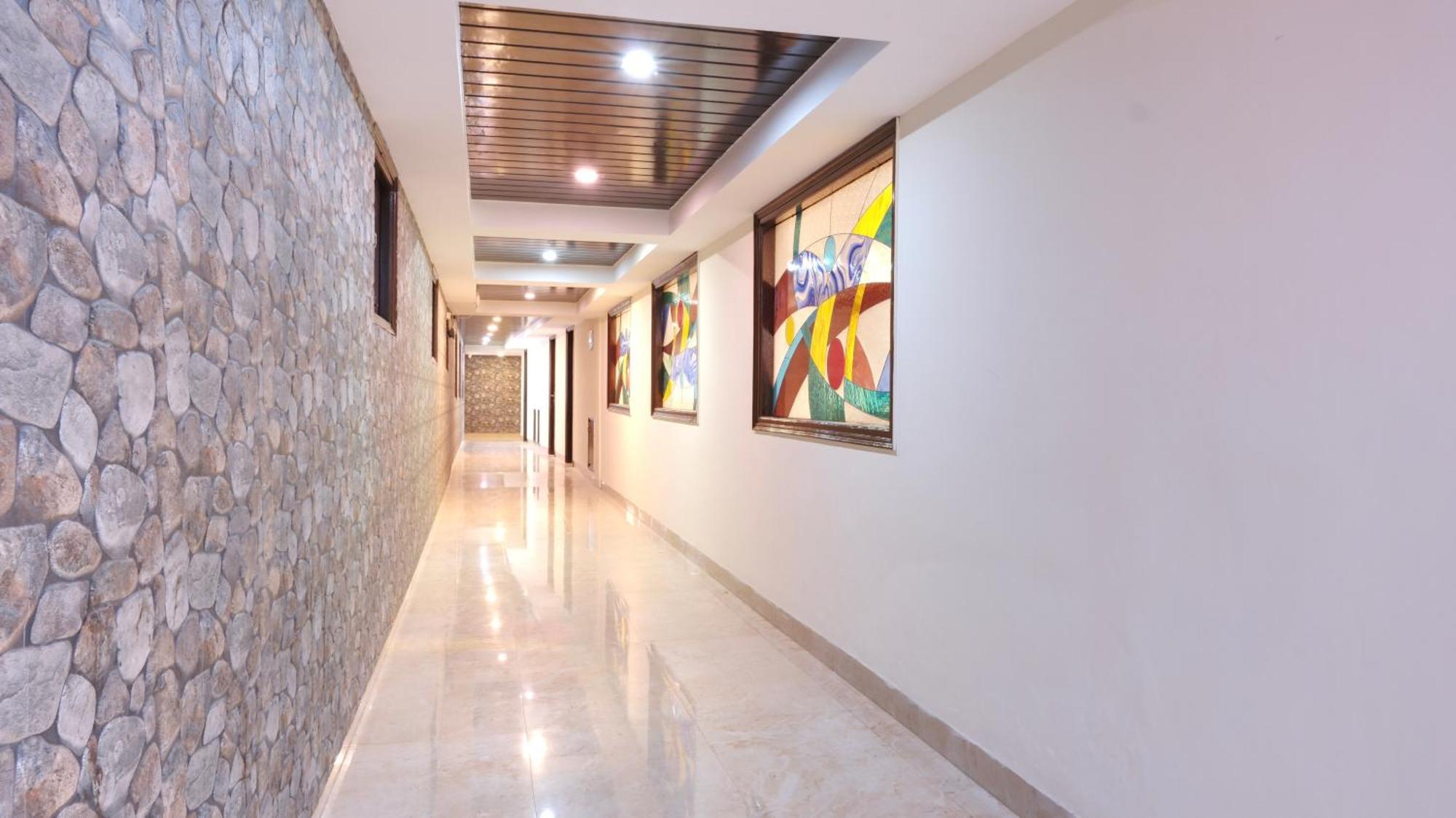 Basera Hotel 穆索里 外观 照片